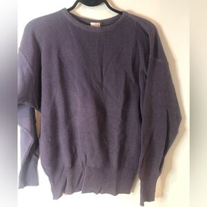 Vintage Mondi sweater in lilac size 38 made in west Germany.